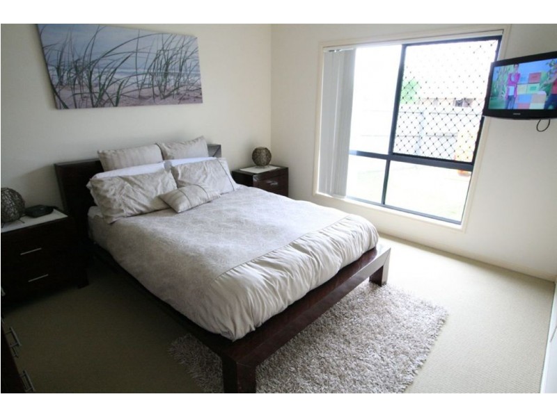 1 Schneid St, Mudgeeraba QLD 4213