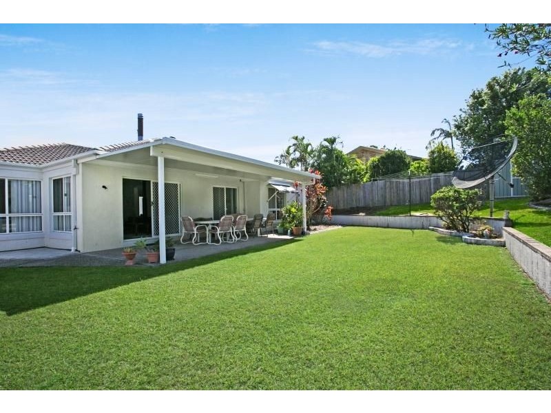 53 Camberwell Cct, Robina QLD 4226