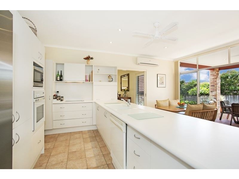 10 Edithvale Ct, Robina QLD 4226