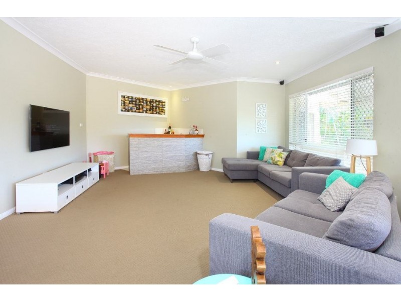5 Northwood Cl, Robina QLD 4226