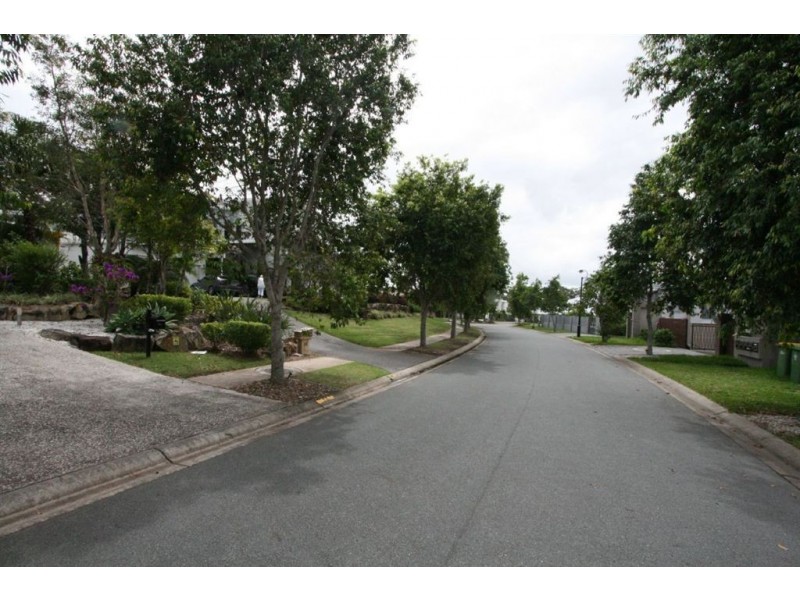 21 Andromeda Pde, Robina QLD 4226