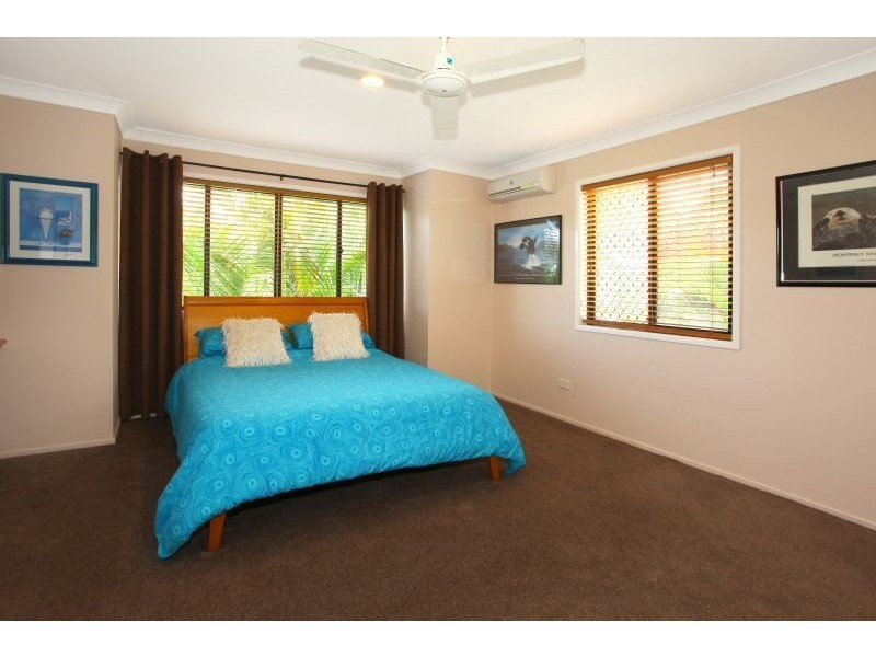 132 Camberwell Cct, Robina QLD 4226
