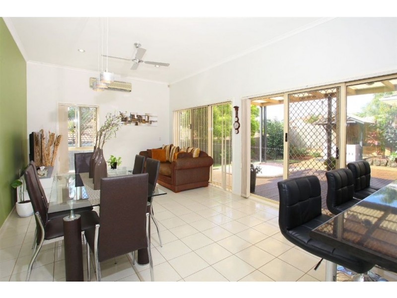 146 Glen Eagles Dr, Robina QLD 4226