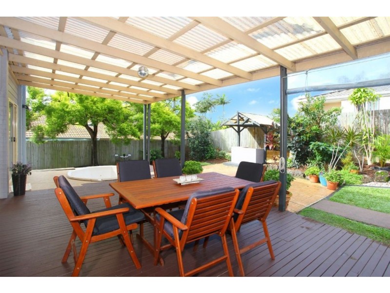 146 Glen Eagles Dr, Robina QLD 4226