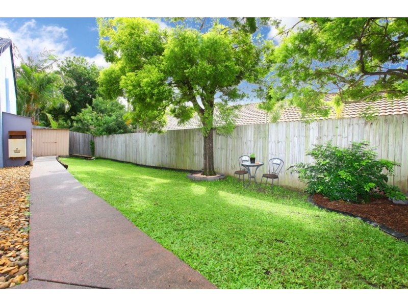 146 Glen Eagles Dr, Robina QLD 4226