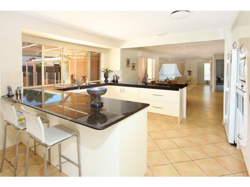 14 Newport Dr, Robina QLD 4226