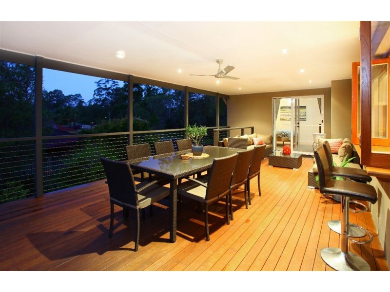 207 Dugandan St, Nerang QLD 4211