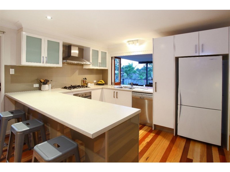 207 Dugandan St, Nerang QLD 4211