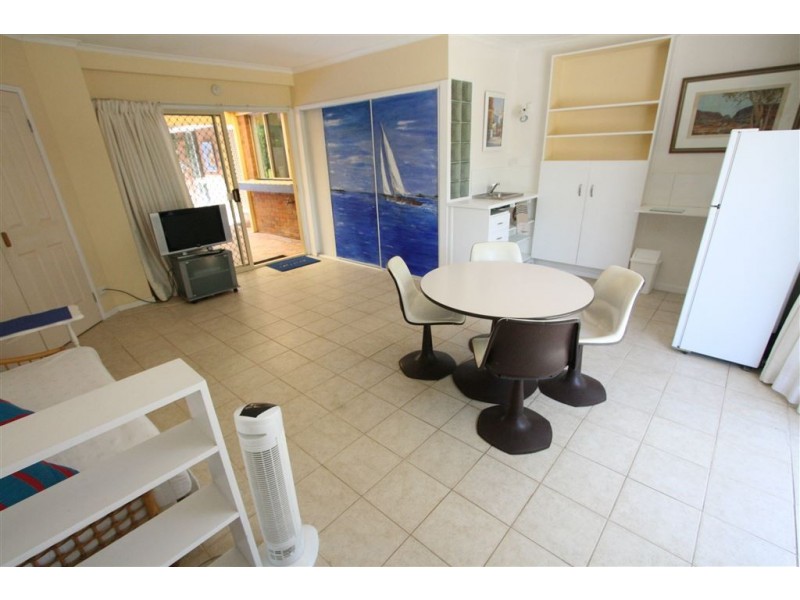 7 Huntingdale Cres, Robina QLD 4226