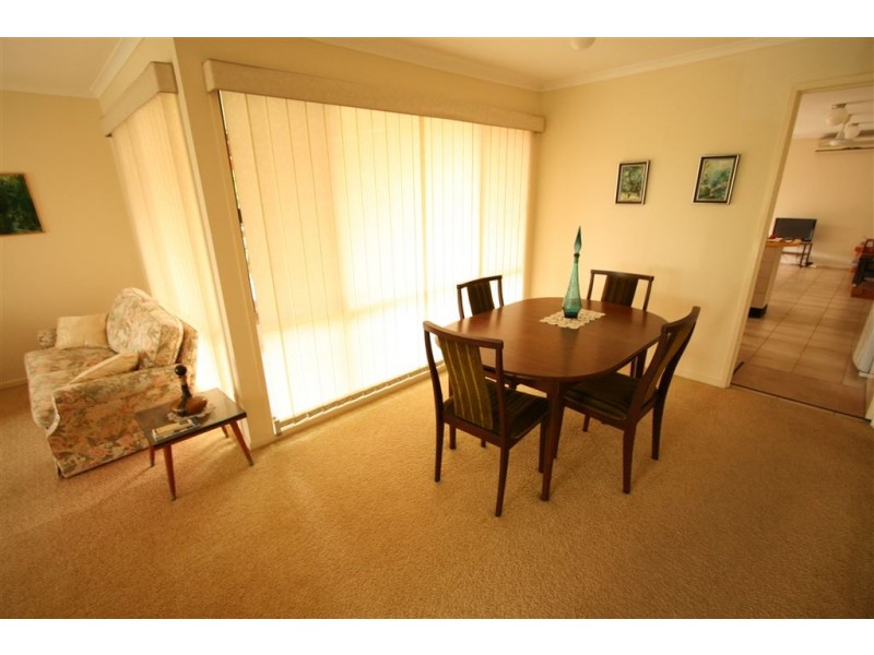 5 La Perouse Crt, Robina QLD 4226