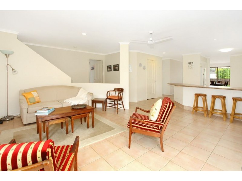 38 Cedarwood Cres, Robina QLD 4226