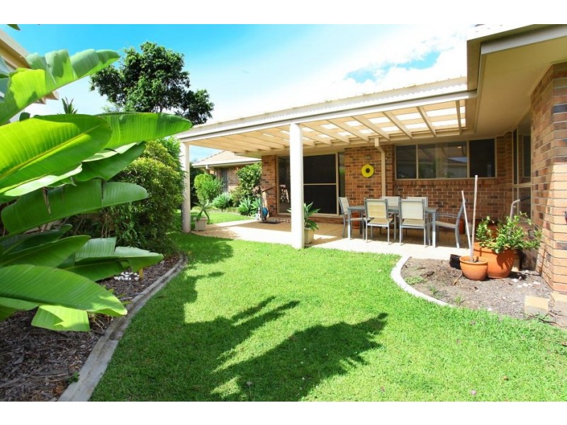 38 Cedarwood Cres, Robina QLD 4226