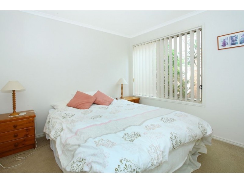 38 Cedarwood Cres, Robina QLD 4226