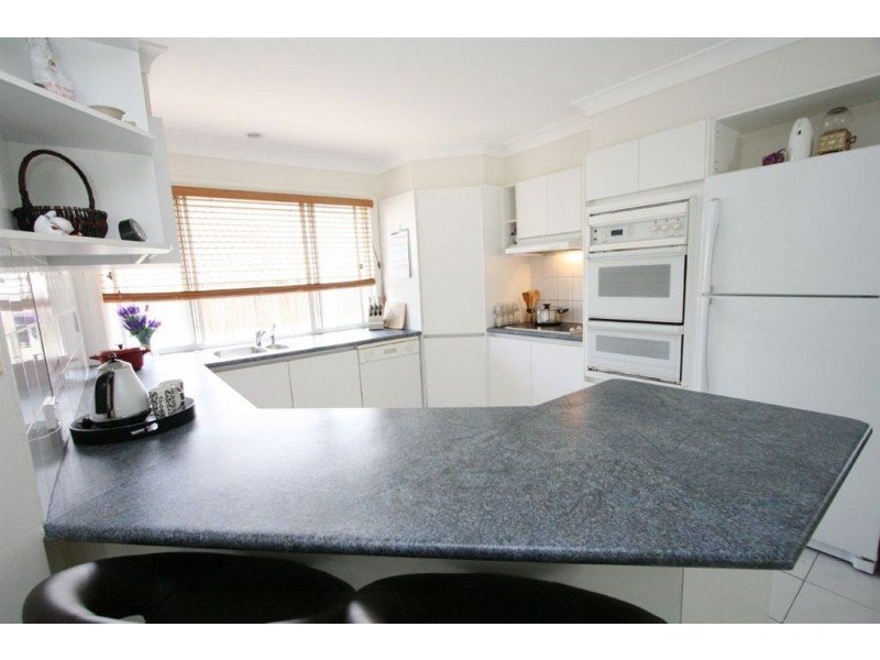 105 Glen Eagles Dr, Robina QLD 4226