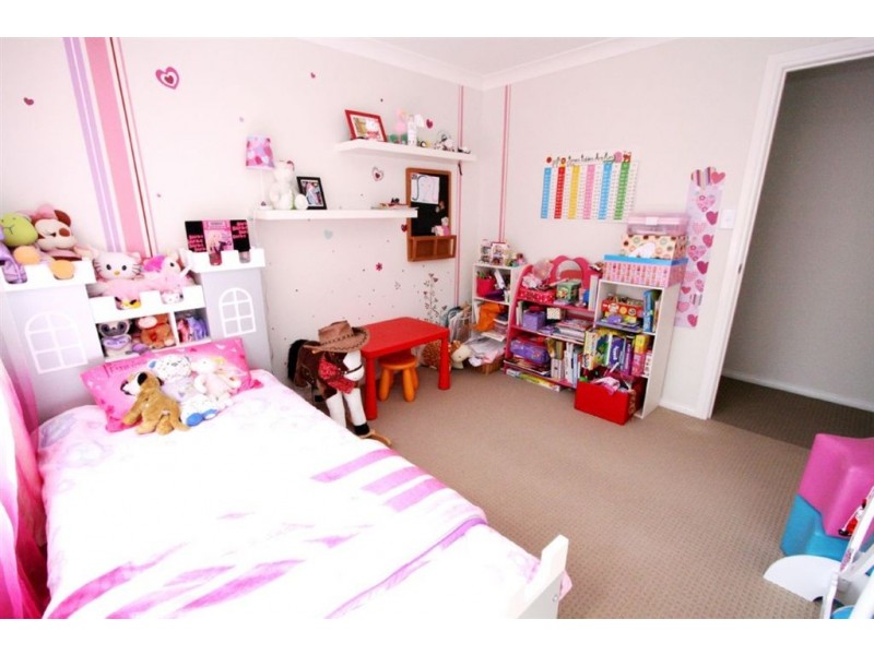 105 Glen Eagles Dr, Robina QLD 4226