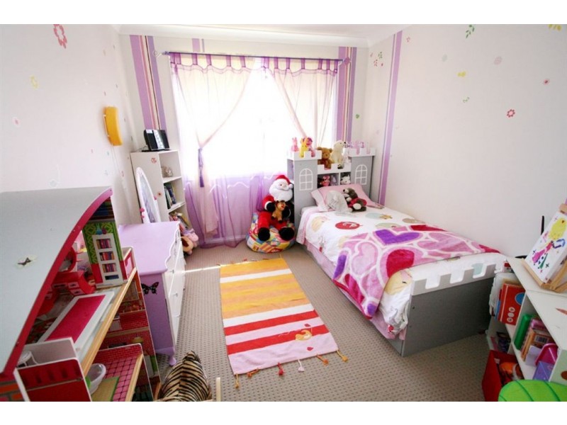 105 Glen Eagles Dr, Robina QLD 4226