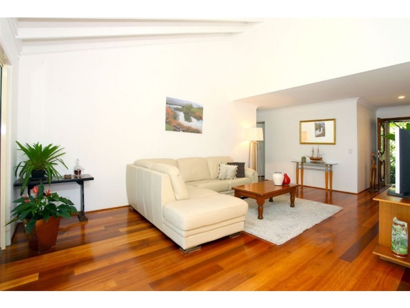 7 Karrinyup Pl, Robina QLD 4226