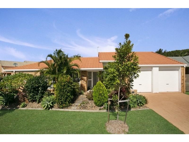 17 Birkdale St, Robina QLD 4226