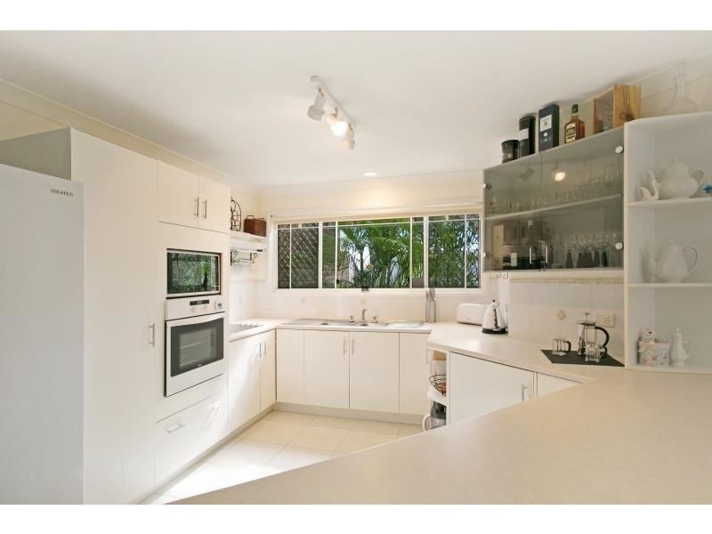 17 Birkdale St, Robina QLD 4226