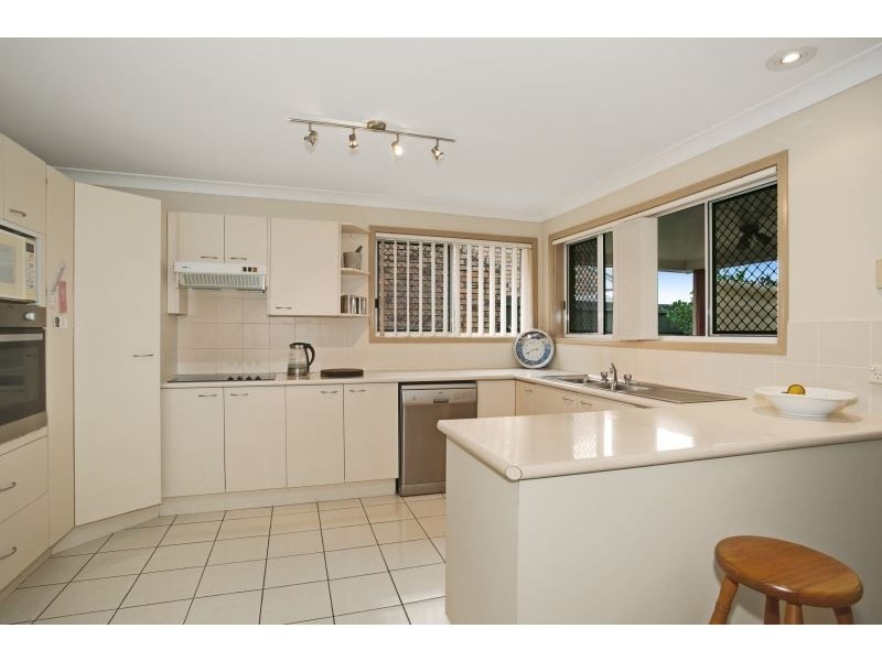 22 Birkdale St, Robina QLD 4226