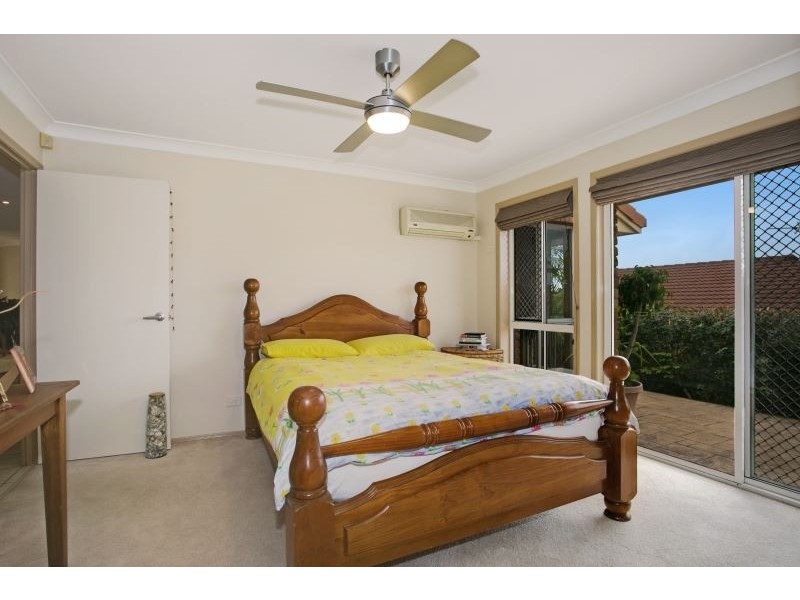 22 Birkdale St, Robina QLD 4226