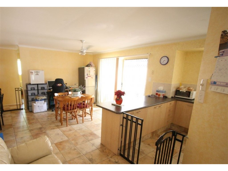 3 Merrilaine Cr, Merrimac QLD 4226