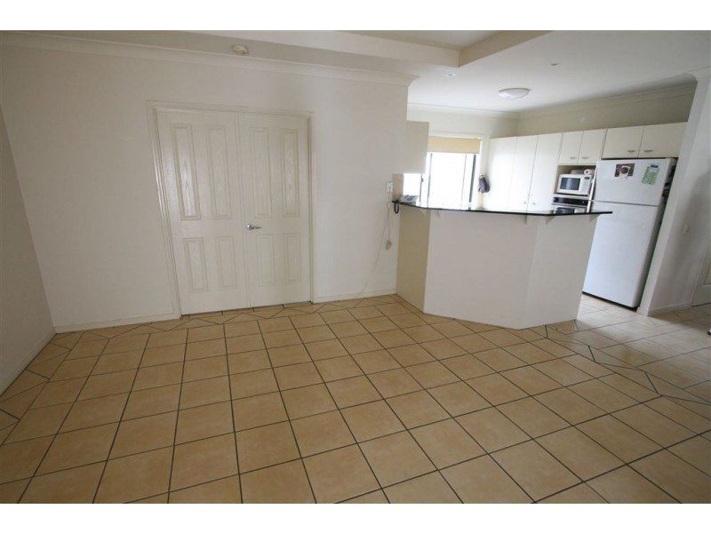 10 Nardoo St, Robina QLD 4226