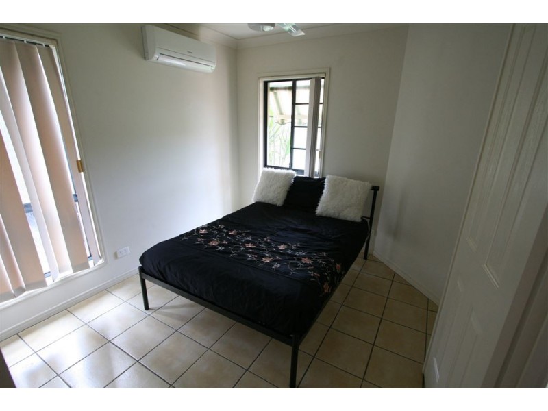 10 Nardoo St, Robina QLD 4226