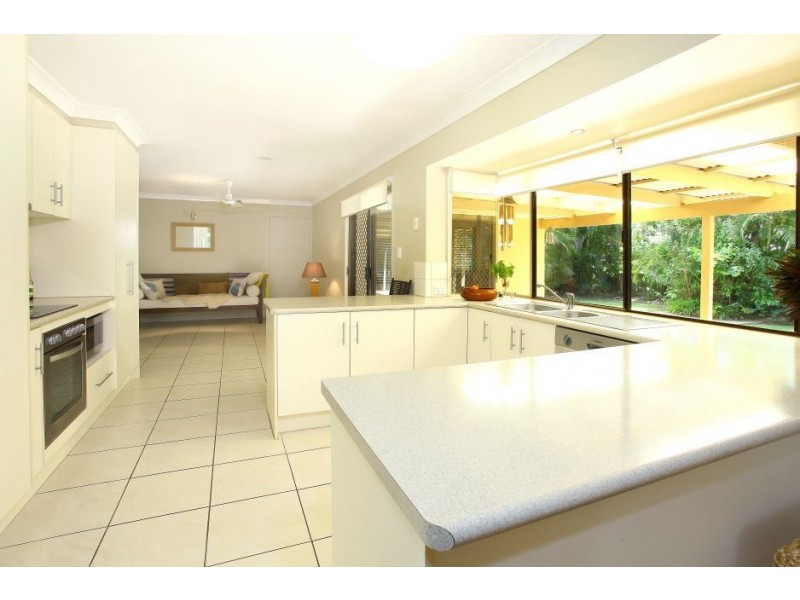 10 Longueville Ct, Robina QLD 4226