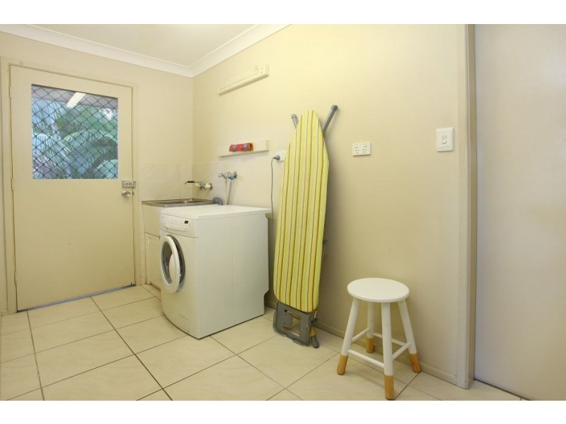 10 Longueville Ct, Robina QLD 4226