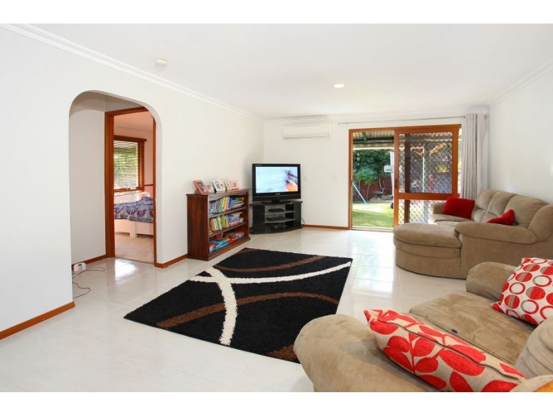 1 Kooyoonga Court, Robina QLD 4226