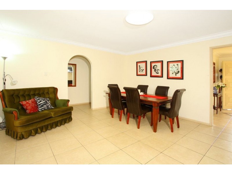 86 Glen Eagles Drive, Robina QLD 4226