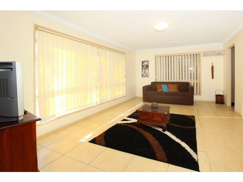 86 Glen Eagles Drive, Robina QLD 4226