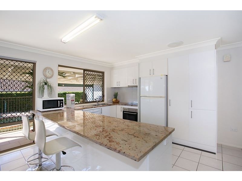 81 Thorngate Dr, Robina QLD 4226