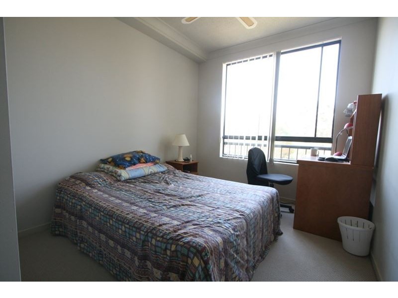 27/2 Geraldton Drive, Varsity Lakes QLD 4227