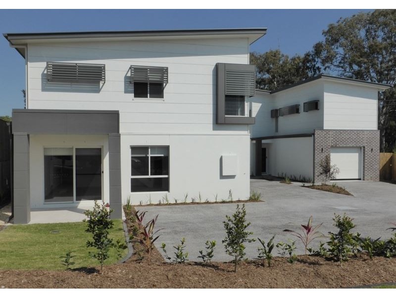 11/18 Nickel Street, Pimpama QLD 4209