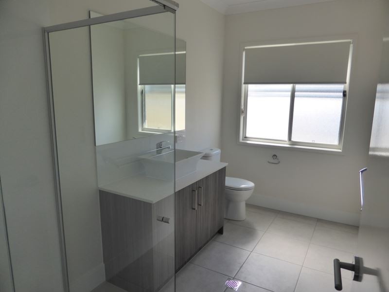 11/18 Nickel Street, Pimpama QLD 4209