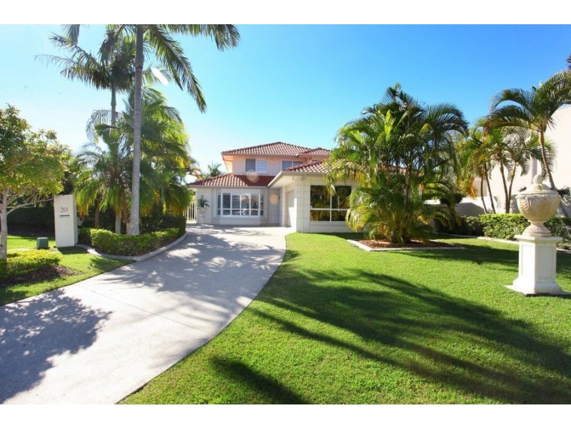 20 Meadowlake Dr, Carrara QLD 4211