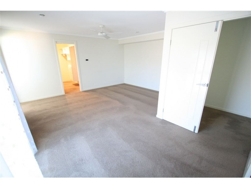 3 Corvus Way, Robina QLD 4226