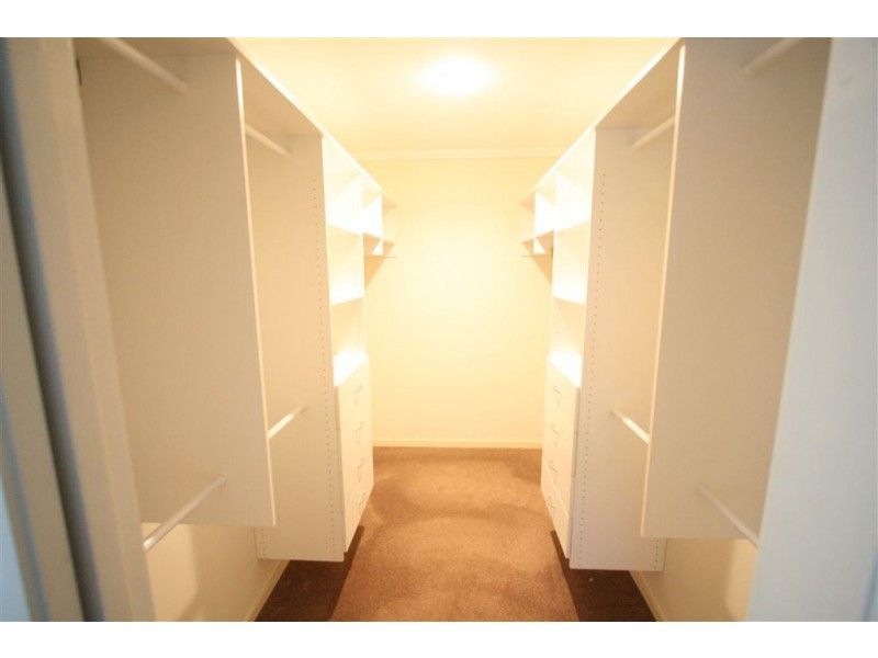 3 Corvus Way, Robina QLD 4226