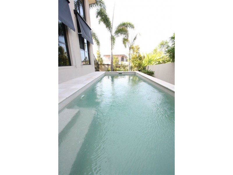 3 Corvus Way, Robina QLD 4226