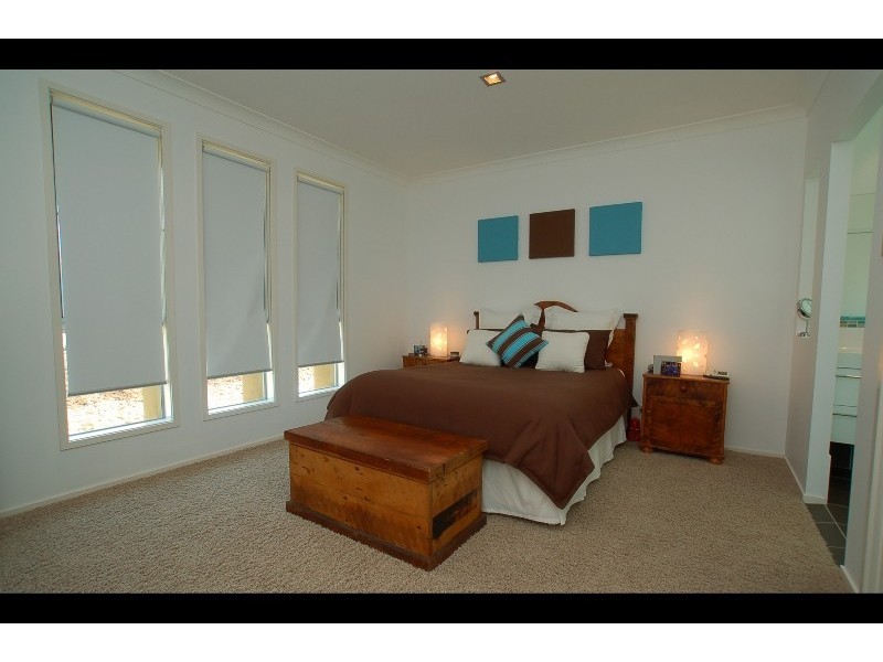 21 Gilgandra Cl, Reedy Creek QLD 4227