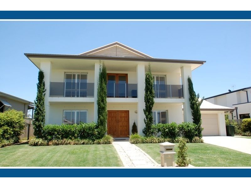 12 Southern Skies Av, Reedy Creek QLD 4227