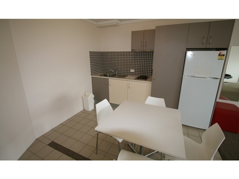 Varsity Lakes QLD 4227