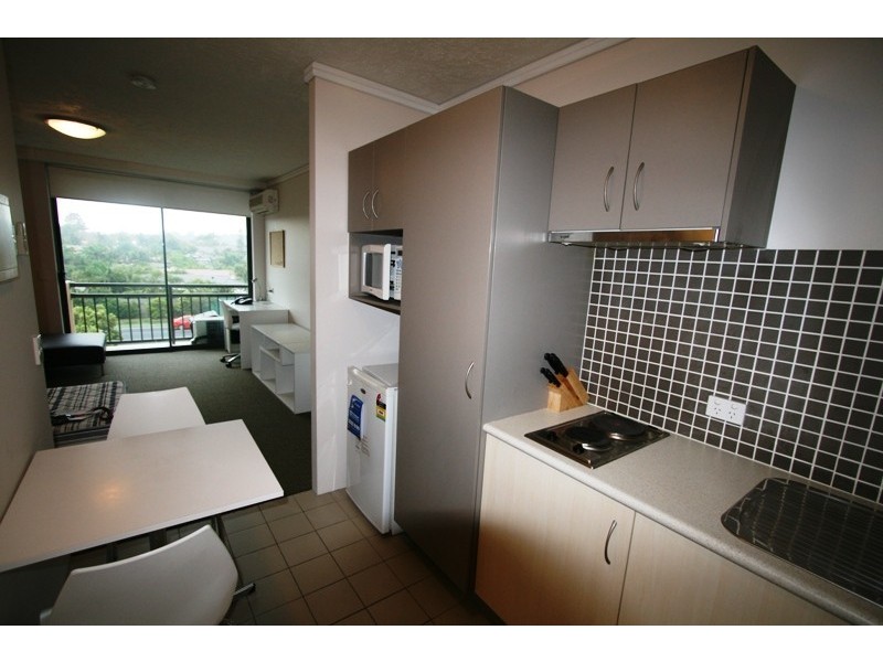 Varsity Lakes QLD 4227