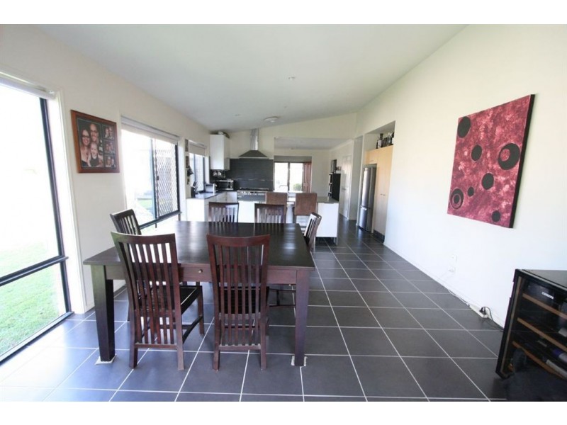 35 Nardoo St, Robina QLD 4226