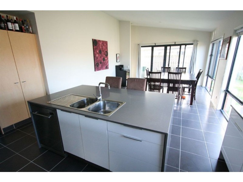 35 Nardoo St, Robina QLD 4226