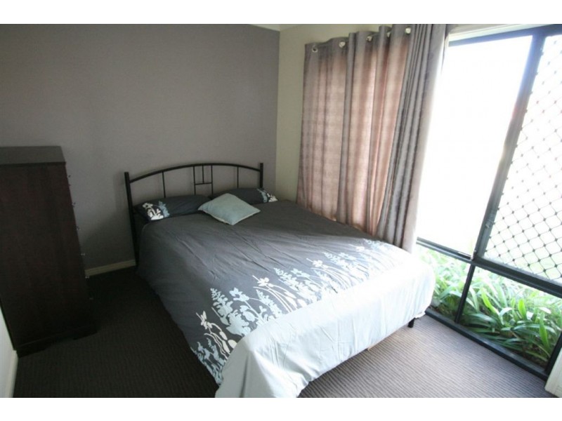 35 Nardoo St, Robina QLD 4226