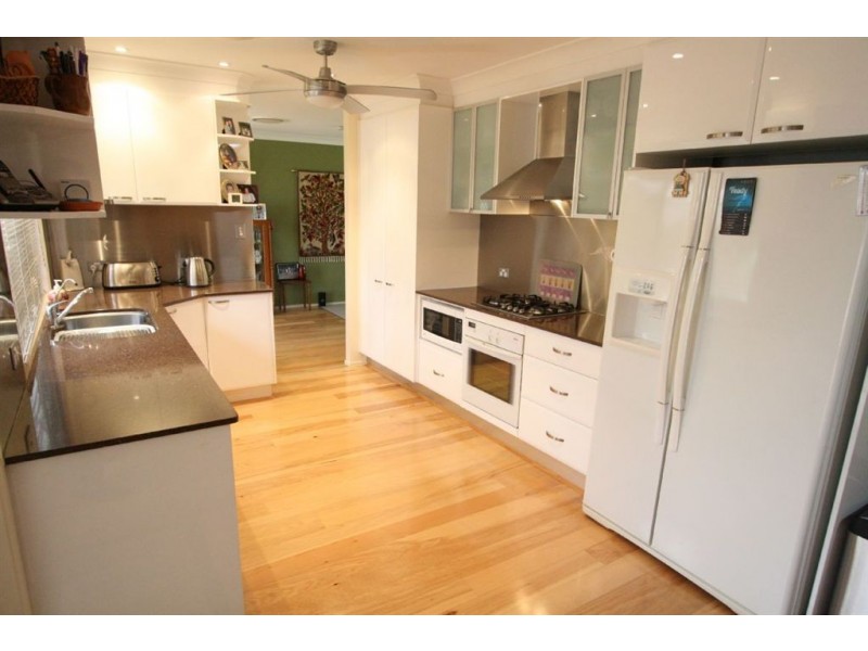 5 Warriewood Place, Robina QLD 4226