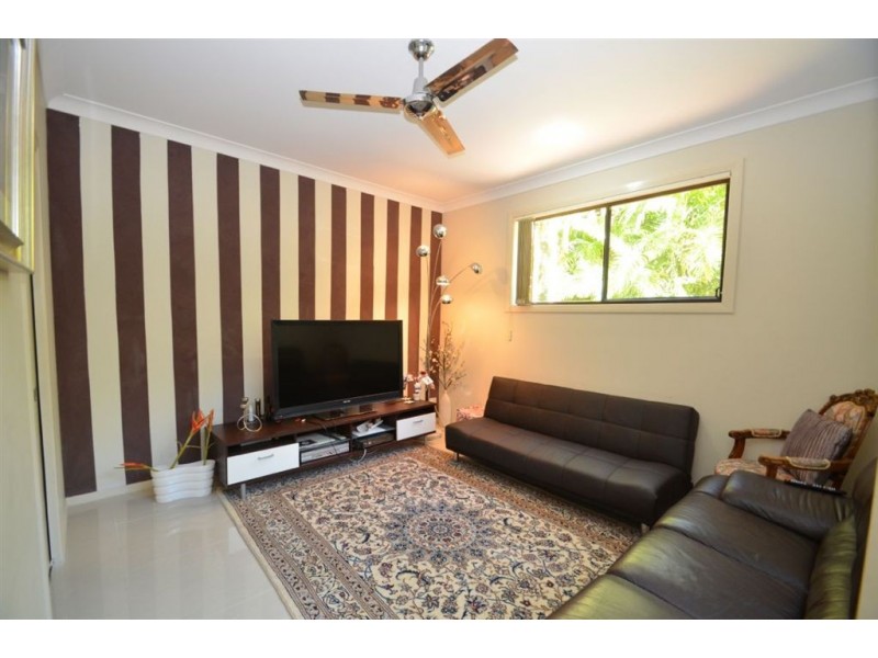 49 Bayswater Av, Varsity Lakes QLD 4227